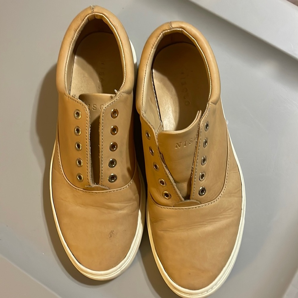 Nisolo Mens Sneaker Size 9